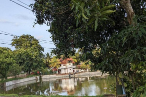 Lake View Home stay